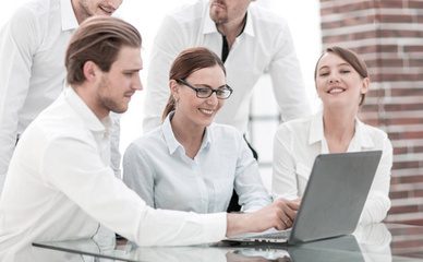 優(yōu)化團(tuán)隊合作與業(yè)務(wù)咨詢 利用圖表提升辦公室會議效能